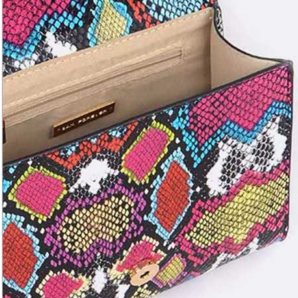 Multi Color Snake Print Convertible Top Handle - Picture 8 of 9